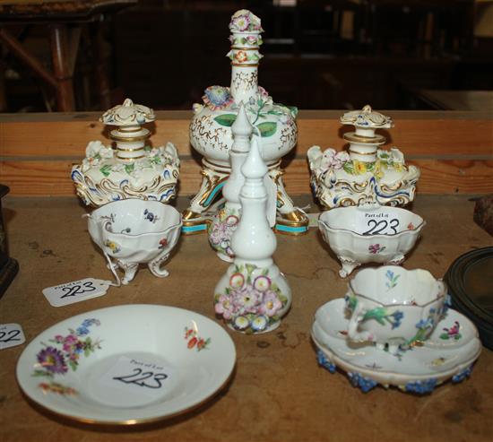 Pair footed porcelain shell dishes, Graingers Worcester flower-encrusted vase & stopper, similar Cont items, etc (faults)